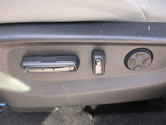 Used 2017 Honda CR-V EX image 21