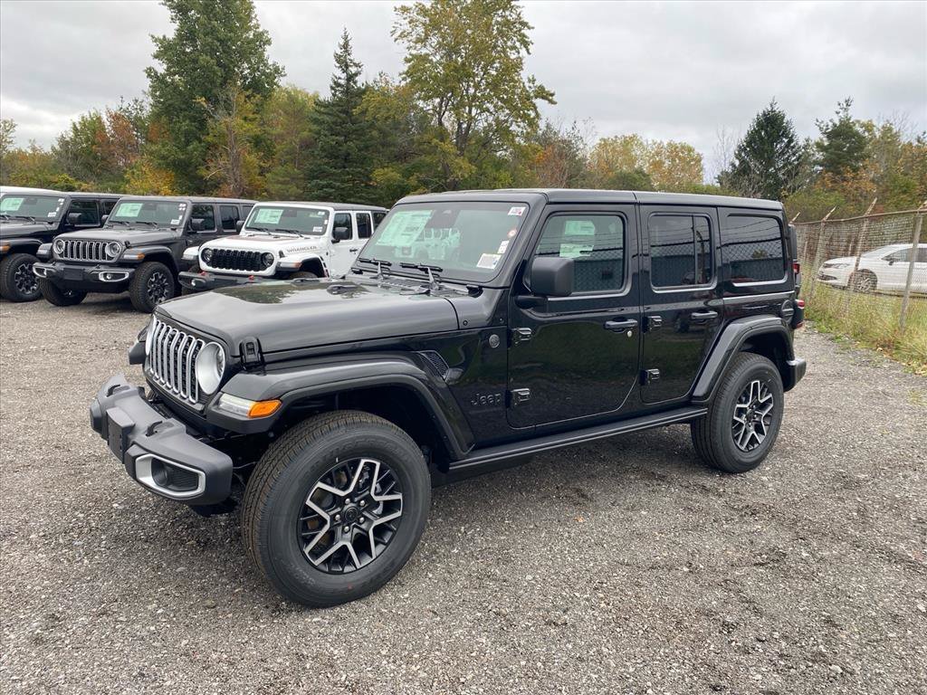 New 2027 Jeep Wrangler Unlimited Sahara AWD/4WD image 2