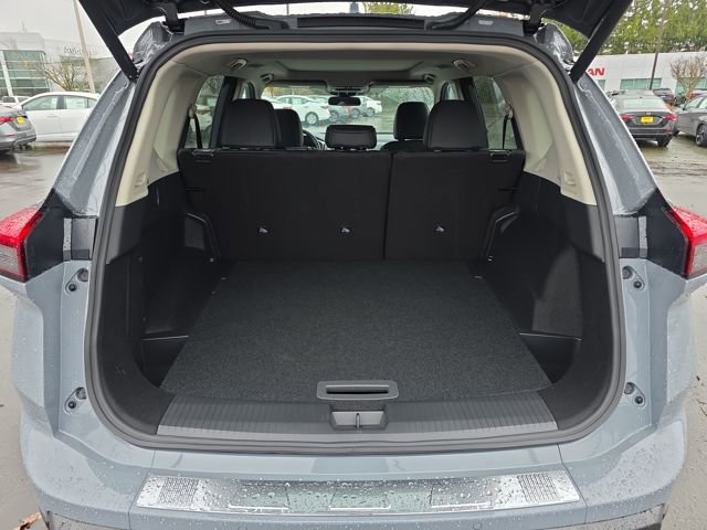 New 2026 Nissan Rogue SV w/ SV Premium Package image 12