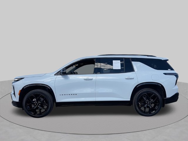 Used 2026 Chevrolet Traverse RS w/ LPO, Floor Liner Package AWD/4WD image 6