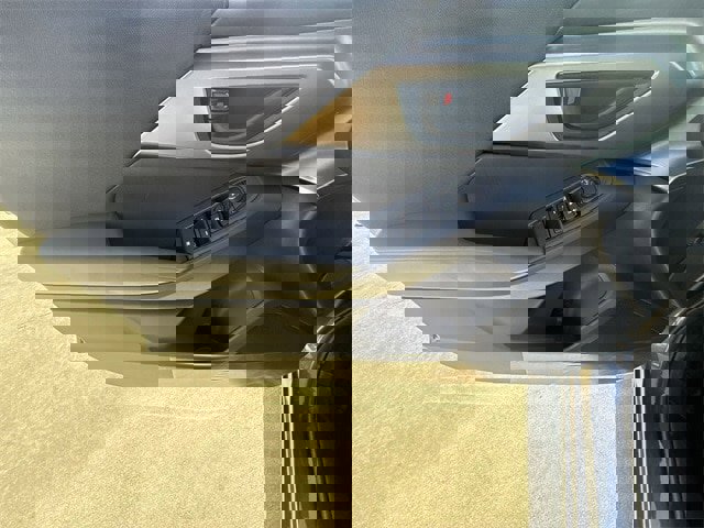 New 2025 Subaru Impreza 2.0i image 13