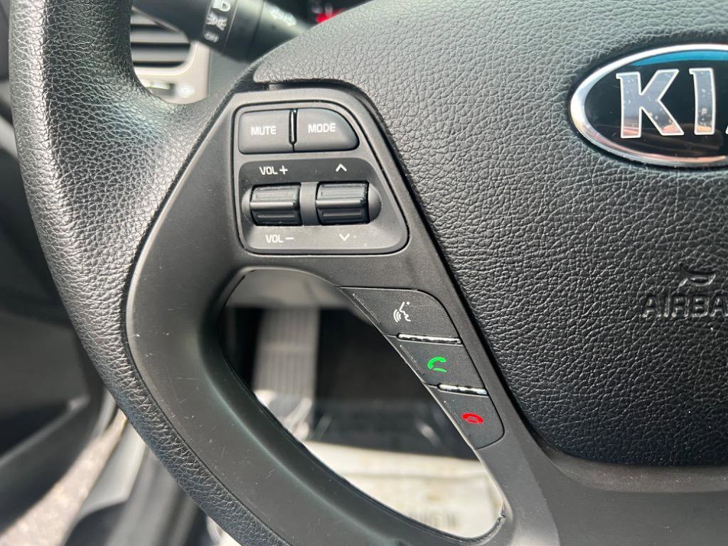 Used 2017 Kia Forte LX w/ LX Popular Package image 25