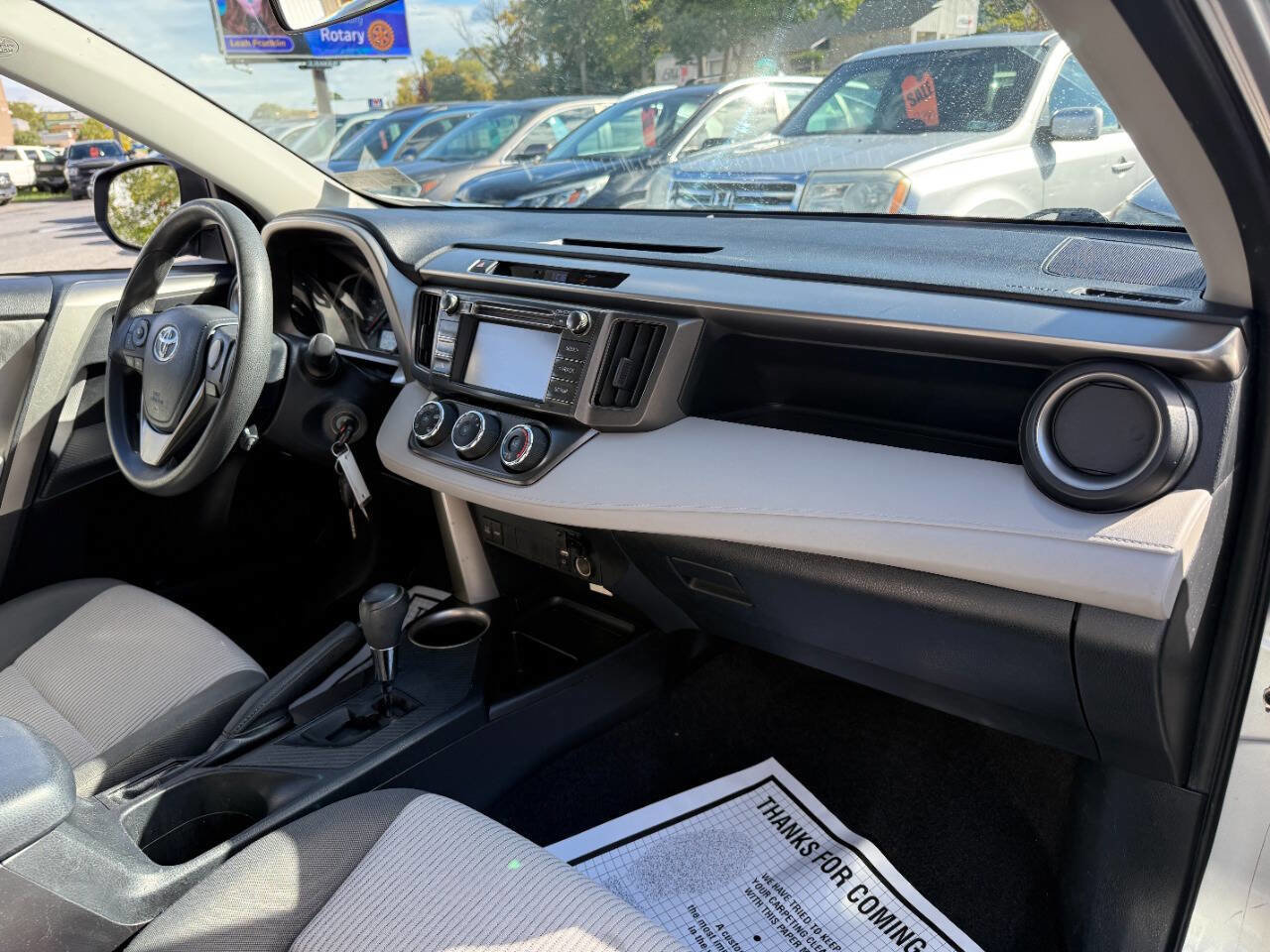 Used 2015 Toyota RAV4 LE image 30