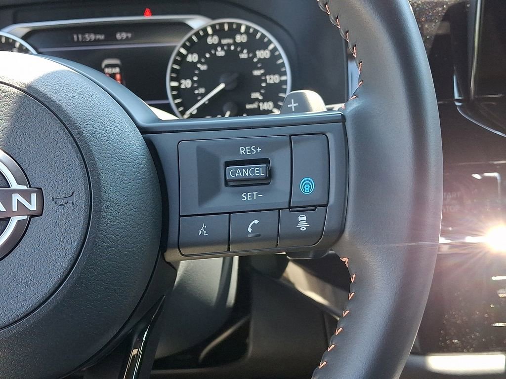 Used 2025 Nissan Pathfinder Rock Creek AWD/4WD image 22