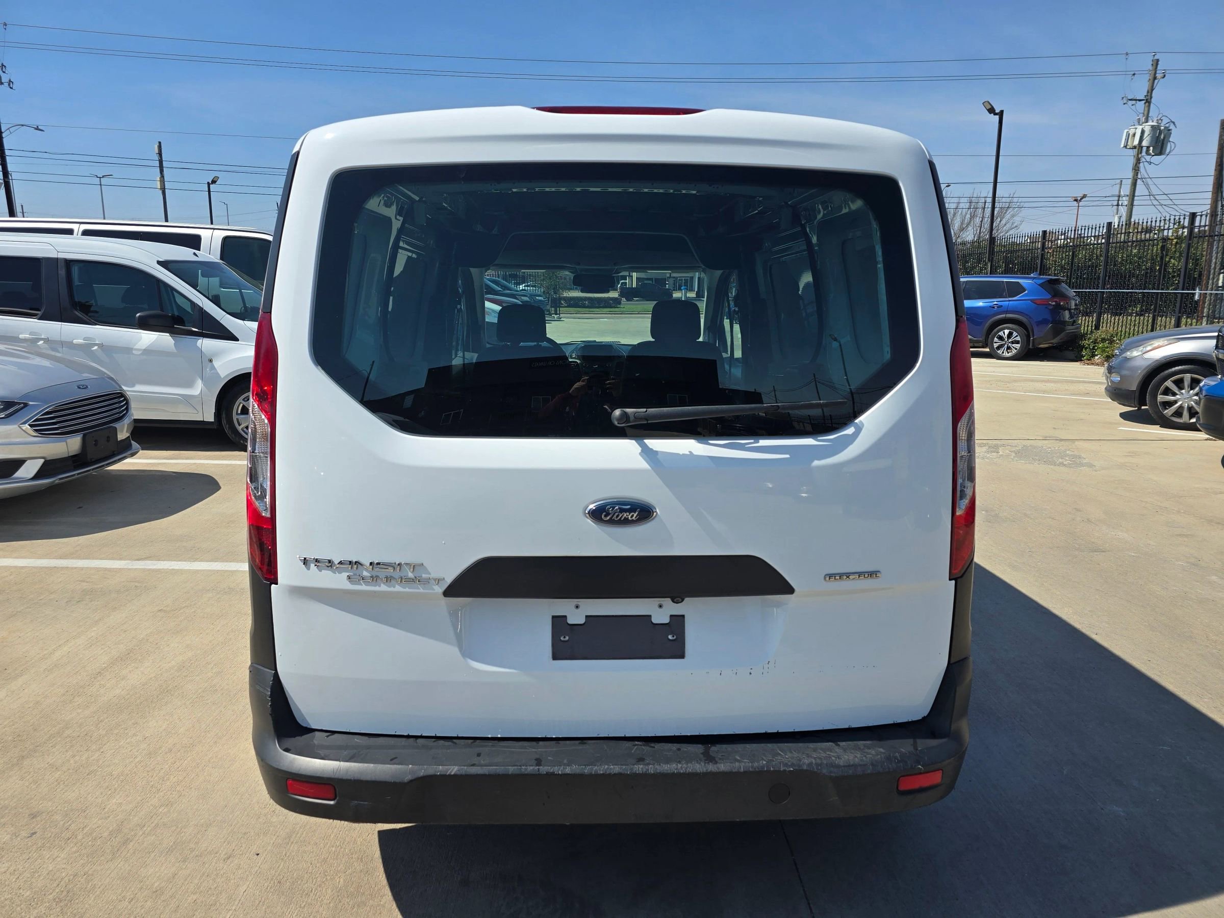 Used 2020 Ford Transit Connect XL image 6
