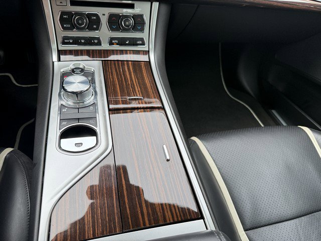 Used 2014 Jaguar XF 3.0 AWD/4WD image 38