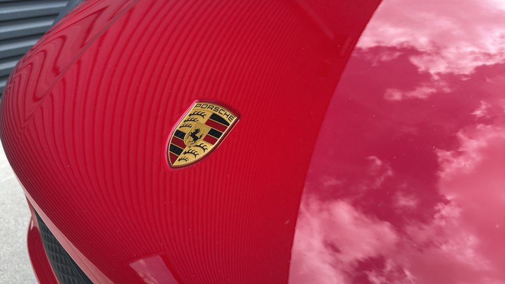 Certified 2023 Porsche Macan w/ Premium Package Plus image 24