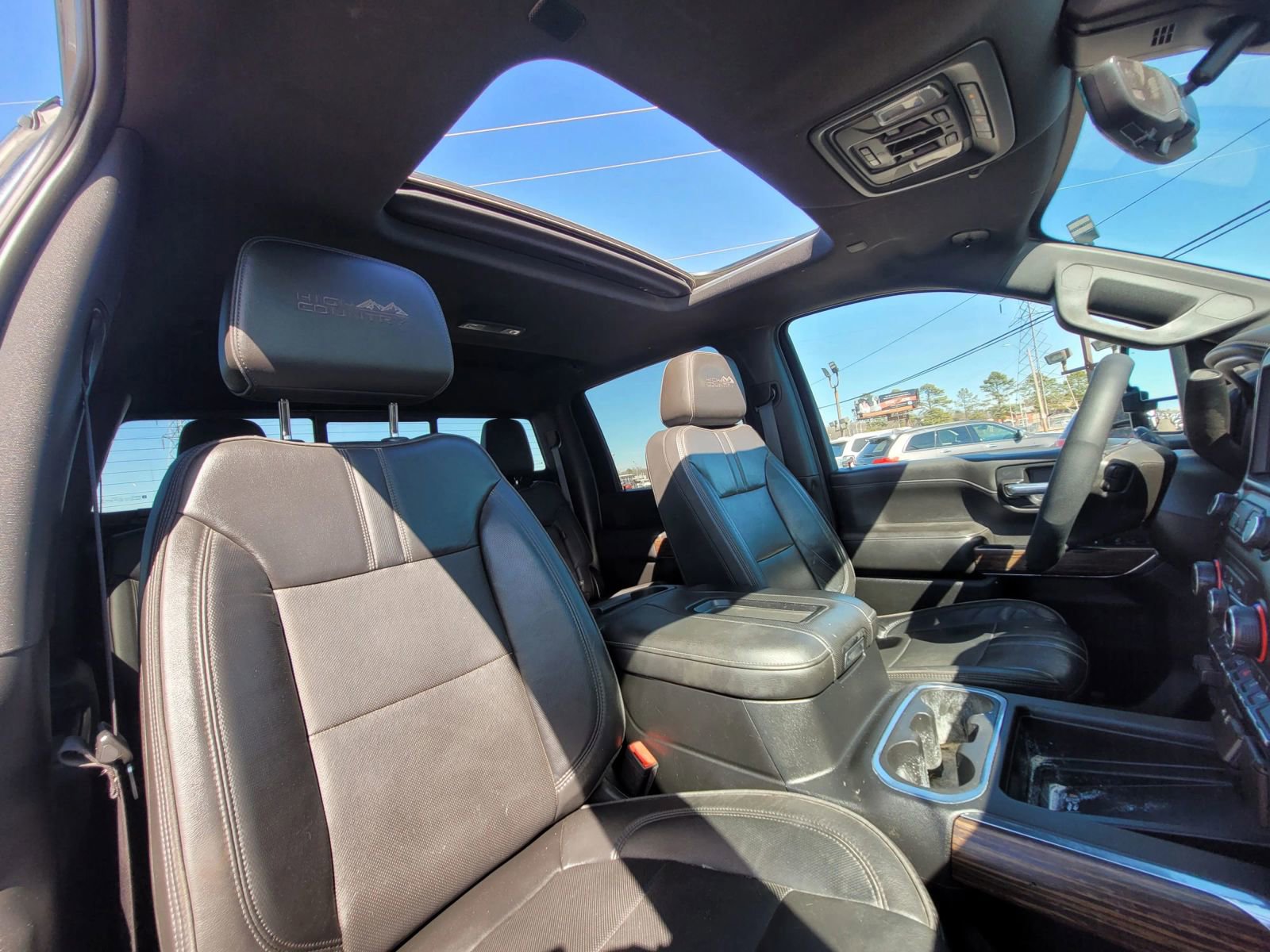 Used 2020 Chevrolet Silverado 3500 High Country w/ Technology Package image 15