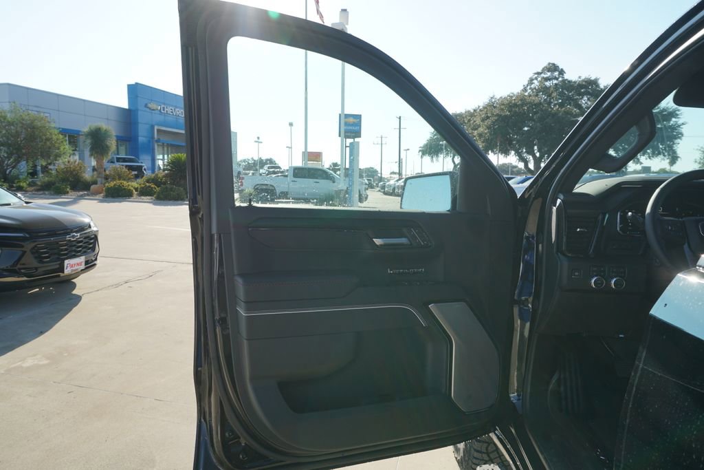 New 2026 GMC Sierra 1500 AT4X image 18