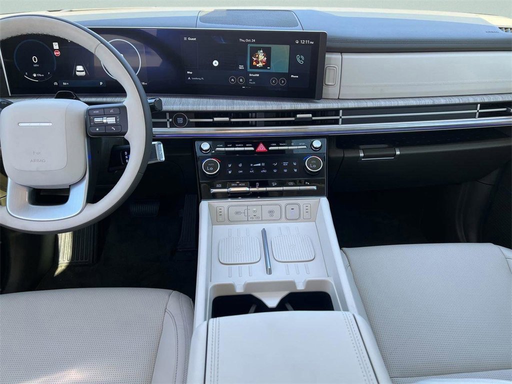 New 2025 Hyundai Santa Fe Calligraphy image 11