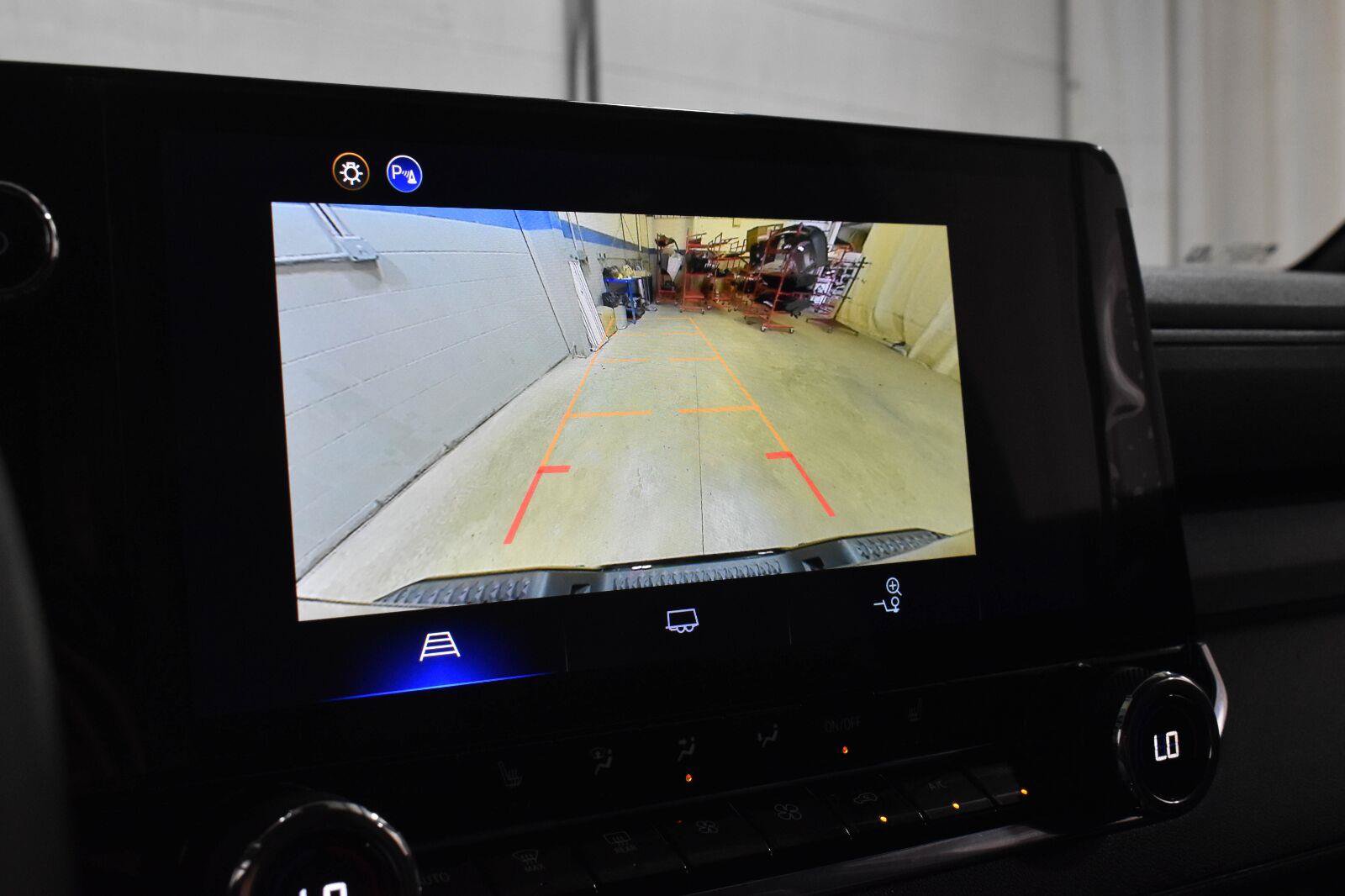 Used 2026 Chevrolet Colorado Trail Boss AWD/4WD image 19