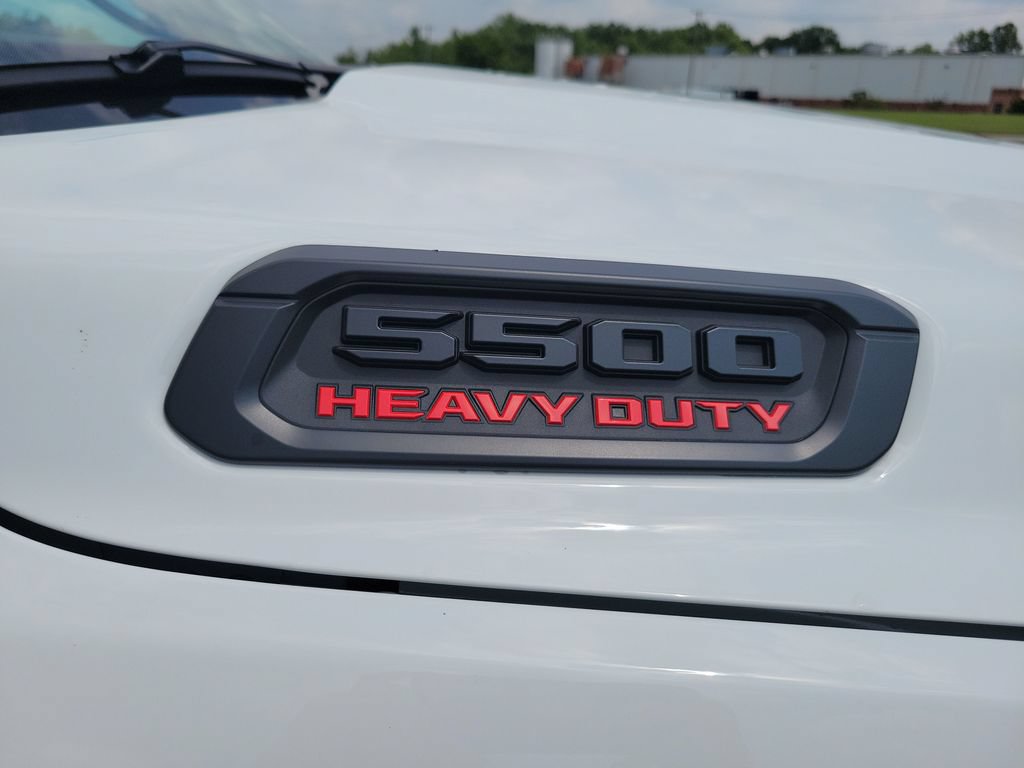 New 2026 RAM 5500 Tradesman AWD/4WD image 13