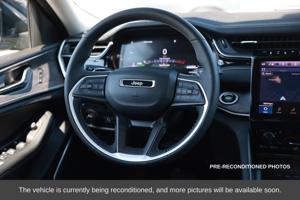 Used 2023 Jeep Grand Cherokee 4WD 4xe image 27