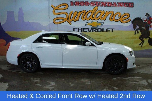 Used 2023 Chrysler 300 Touring L w/ Popular Equipment Group image 1