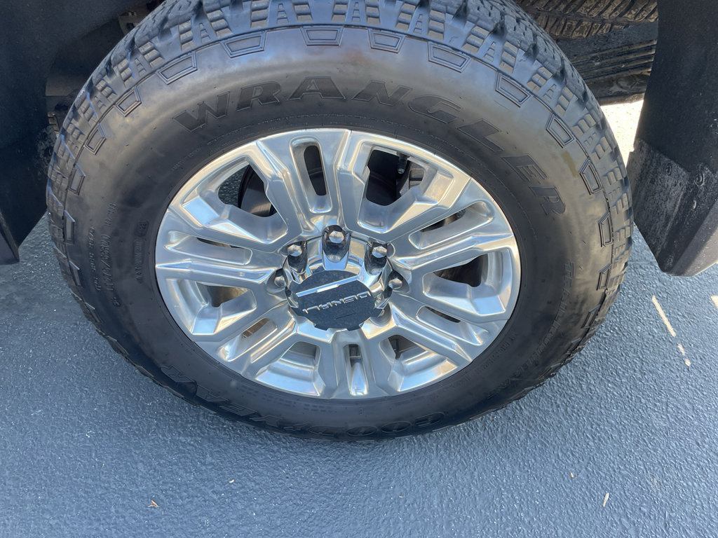 Used 2023 GMC Sierra 2500 Denali image 10