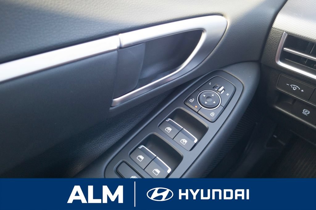 New 2026 Hyundai Sonata SEL FWD image 31