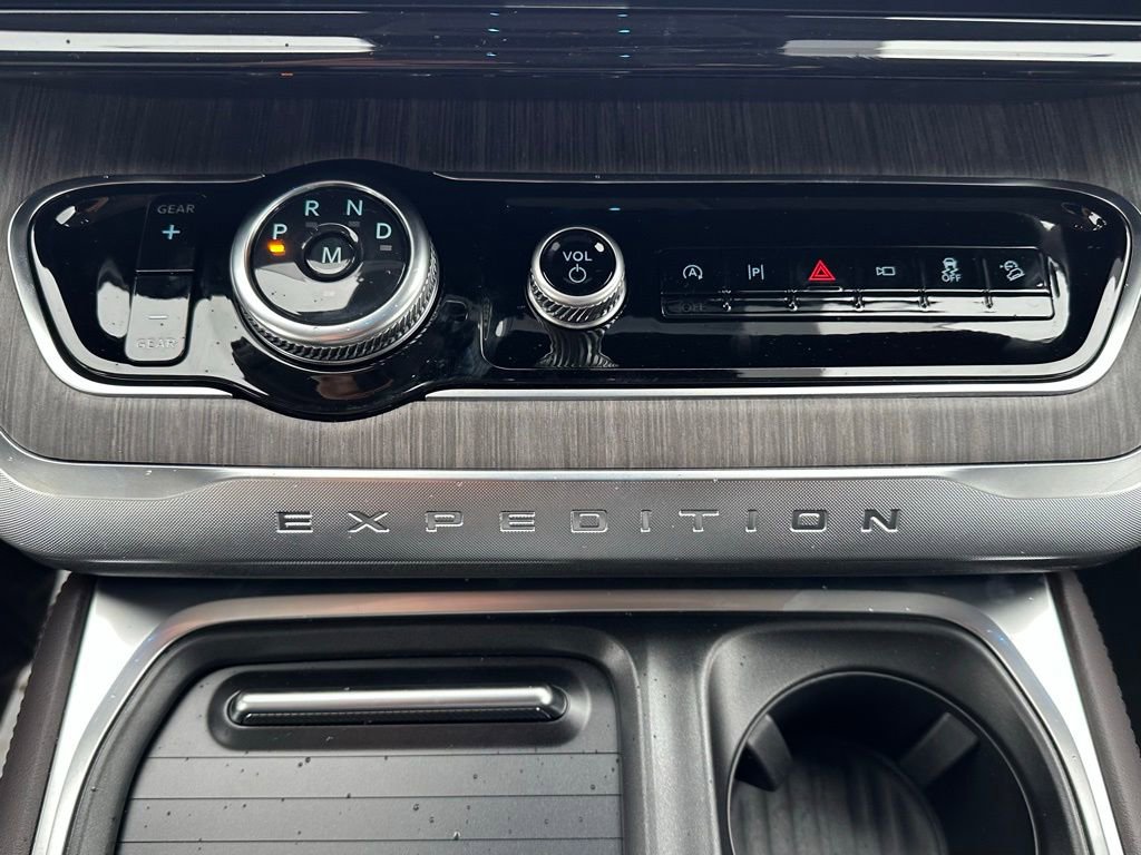 New 2026 Ford Expedition Max Platinum w/ Platinum Ultimate Package image 29