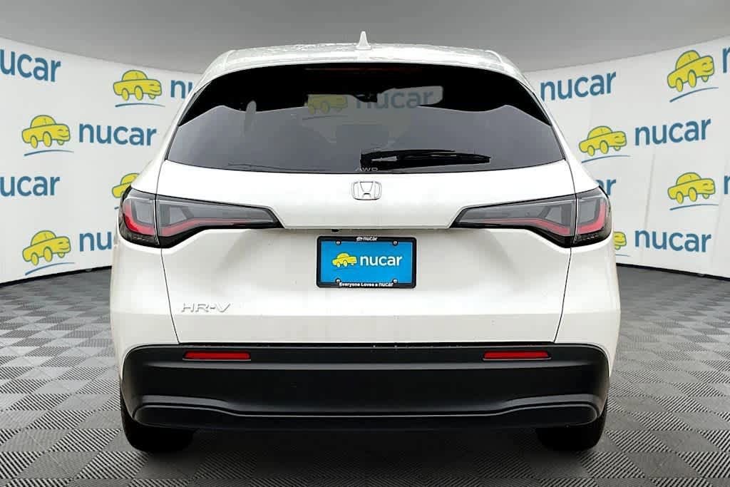 New 2026 Honda HR-V LX image 5