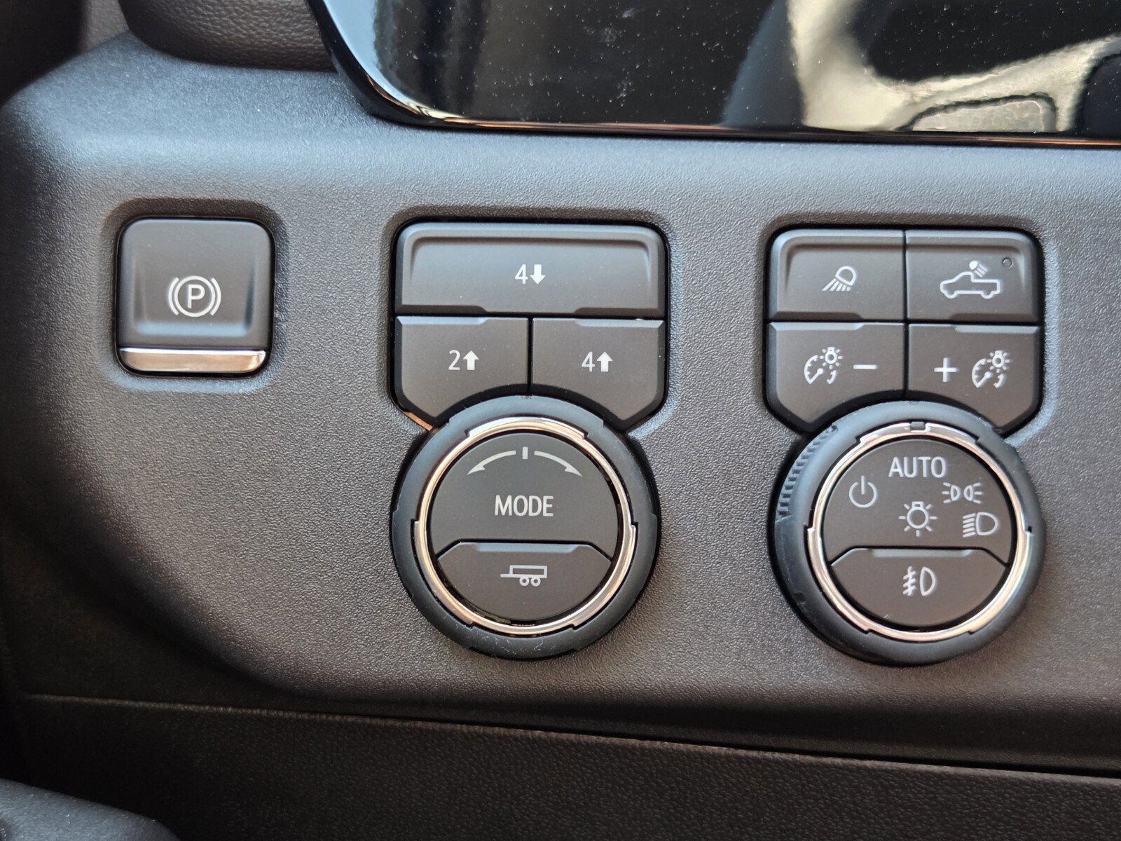 New 2026 Chevrolet Silverado 2500 LT w/ All Star Edition image 14