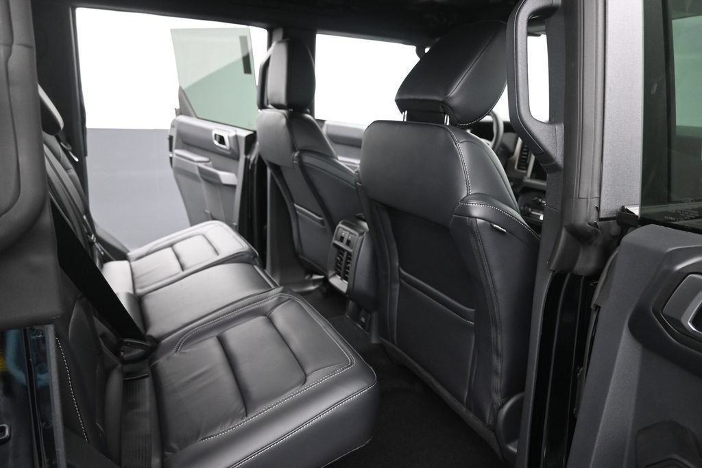 New 2026 Ford Bronco Outer Banks AWD/4WD image 12