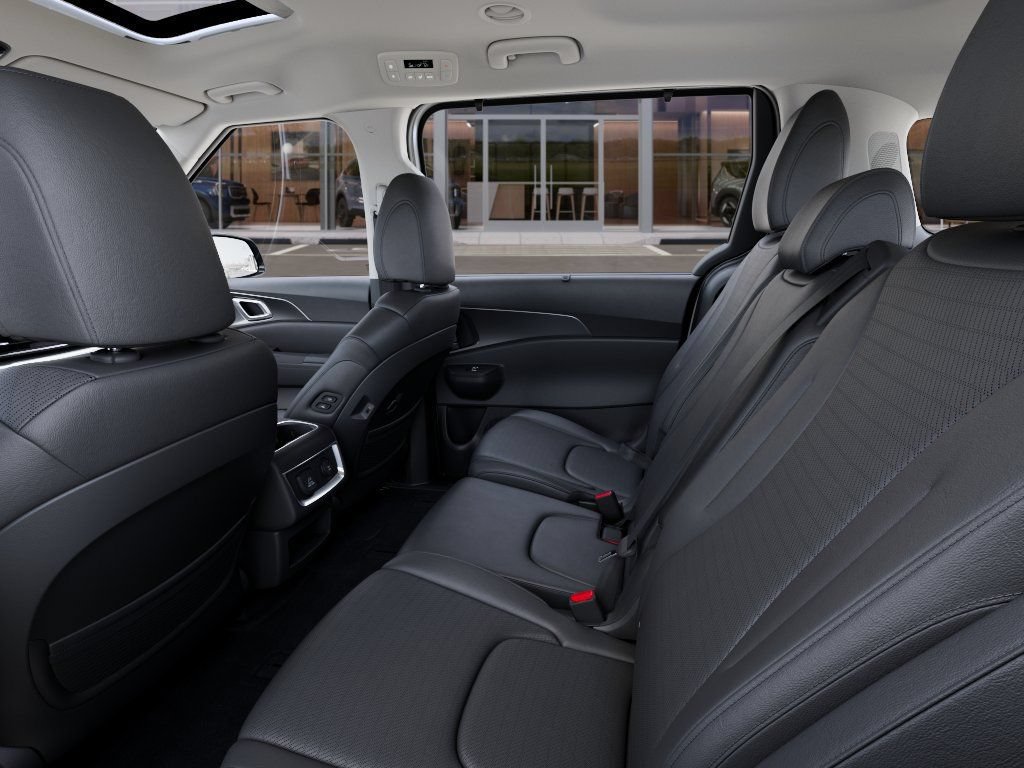 New 2027 Kia Carnival SX Prestige FWD image 18