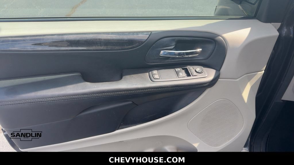 Used 2012 Dodge Grand Caravan SE FWD image 7
