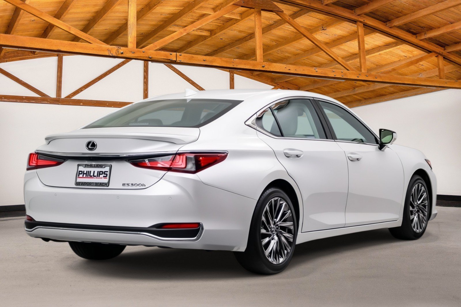 Used 2024 Lexus ES 300h w/ Luxury Package FWD image 5
