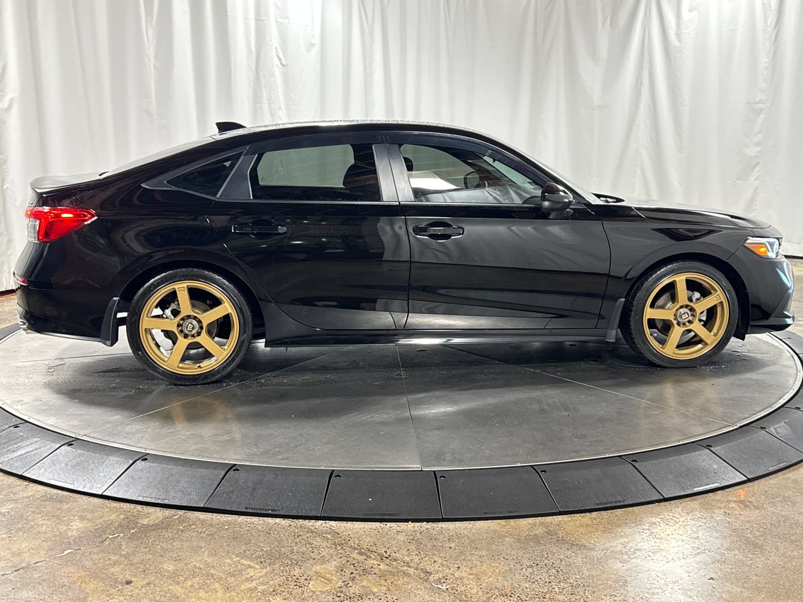 Used 2024 Honda Civic Sport image 6