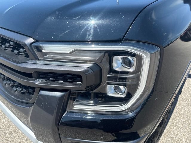 Used 2024 Ford Ranger Lariat w/ FX4 Off-Road Package AWD/4WD image 9
