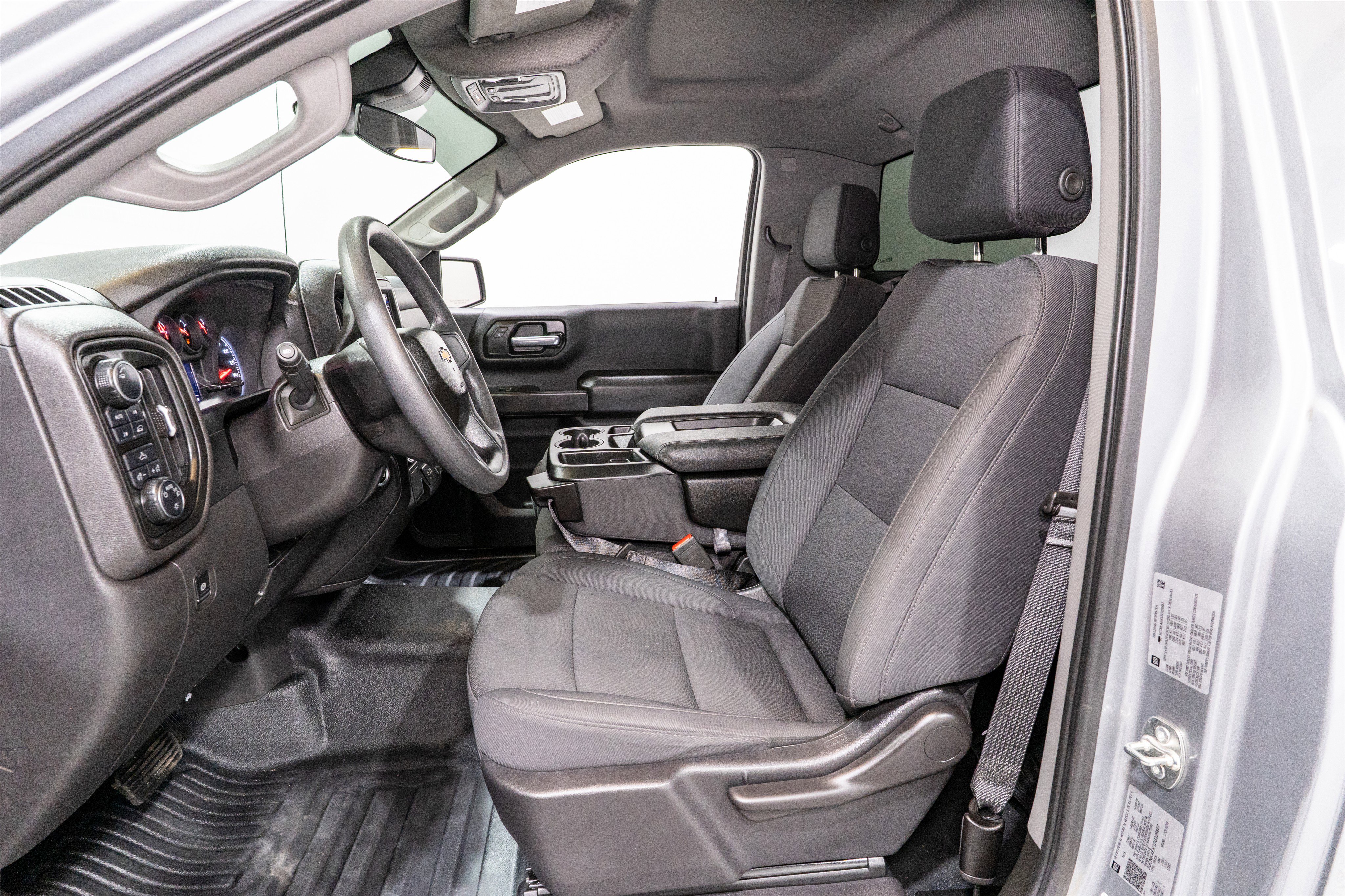 Used 2025 Chevrolet Silverado 1500 W/T w/ Trailering Package AWD/4WD image 14