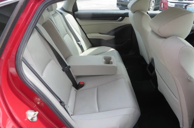 Used 2019 Honda Accord Hybrid image 32