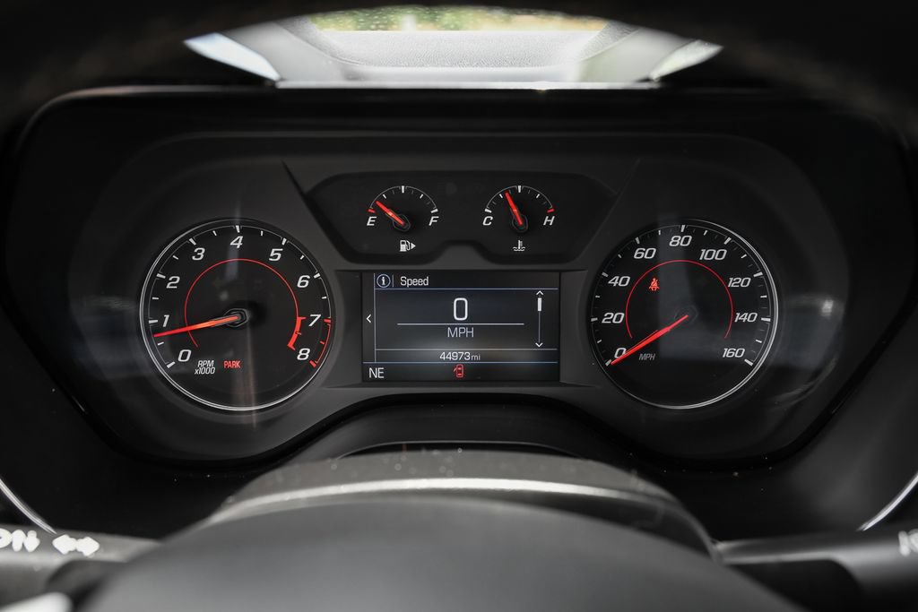 Used 2021 Chevrolet Camaro LT RWD image 21