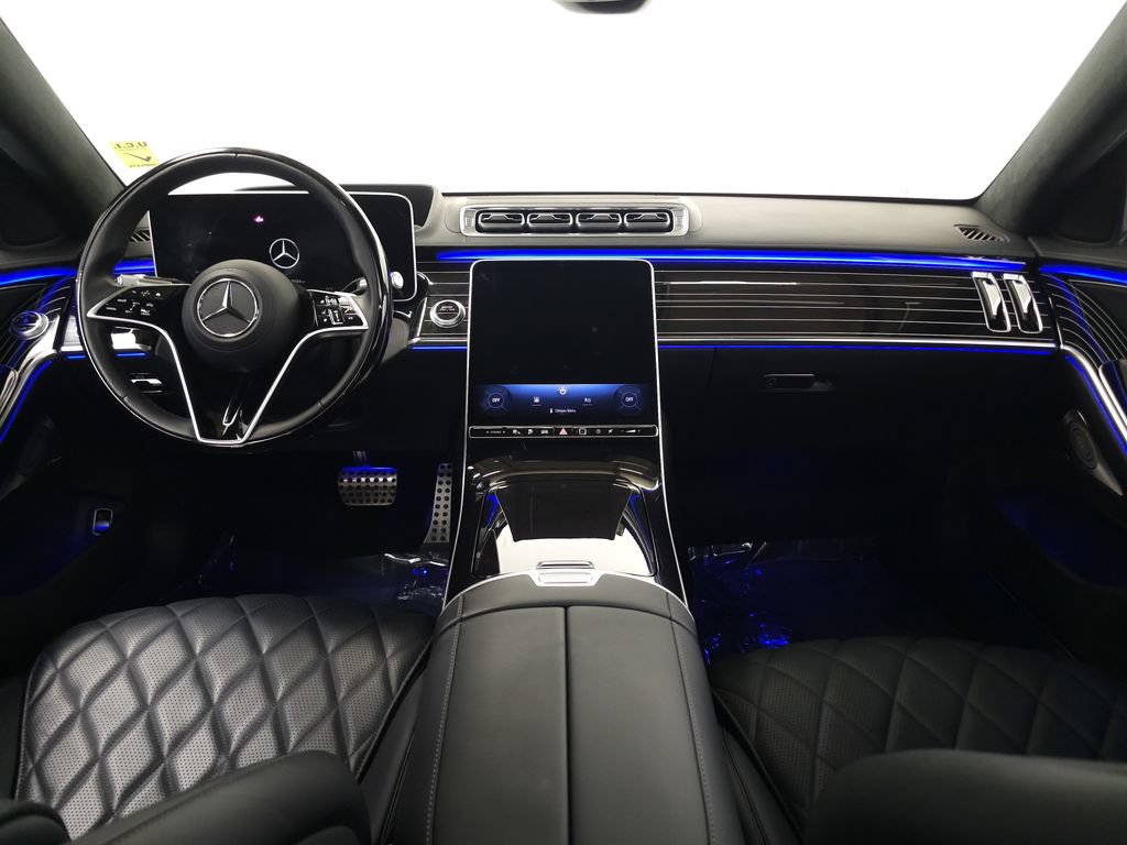 Used 2023 Mercedes-Benz S 580e 4MATIC Sedan image 28