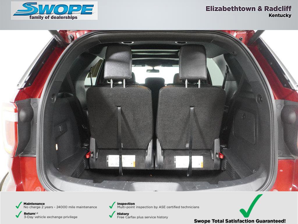 Used 2016 Ford Explorer XLT w/ Equipment Group 202A AWD/4WD image 28