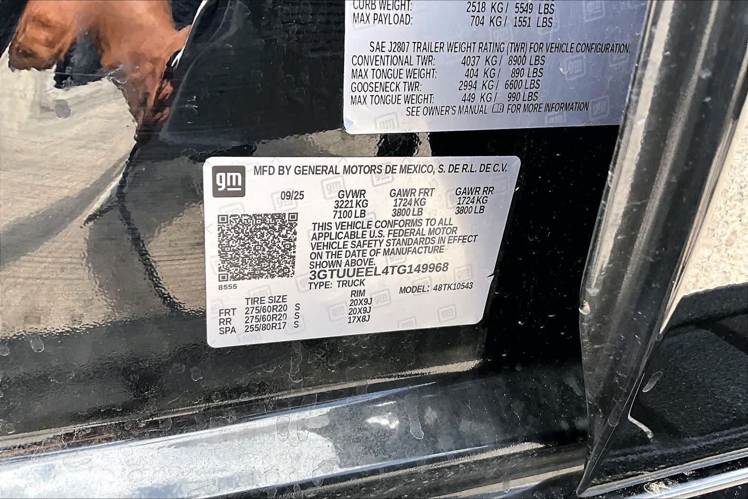 Used 2026 GMC Sierra 1500 AT4 w/ AT4 Preferred Package AWD/4WD image 34