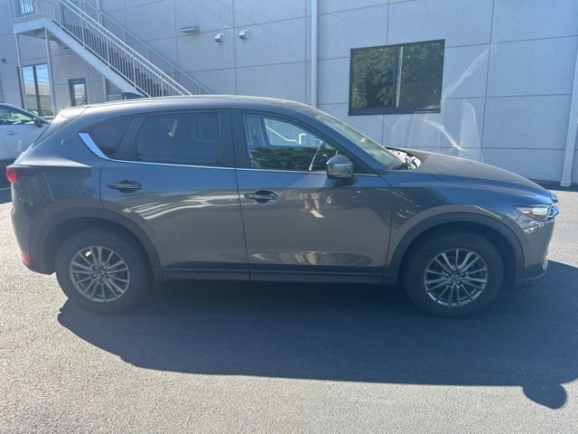 Used 2017 MAZDA CX-5 Touring w/ Preferred Equipment Package AWD/4WD image 4
