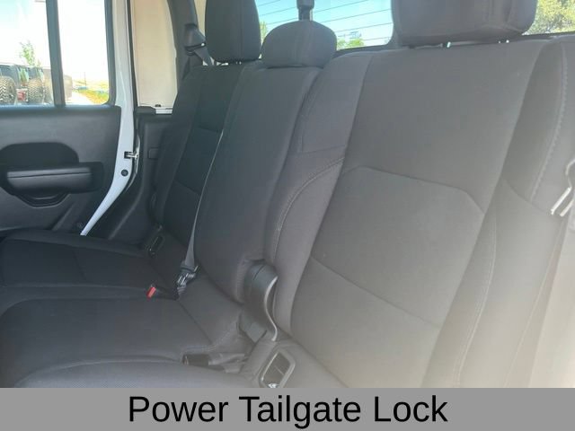 Certified 2021 Jeep Gladiator Sport AWD/4WD image 23
