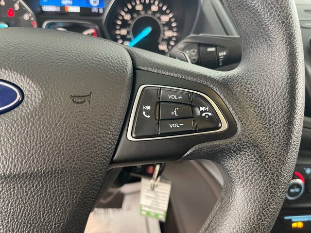 Used 2017 Ford Escape SE image 38