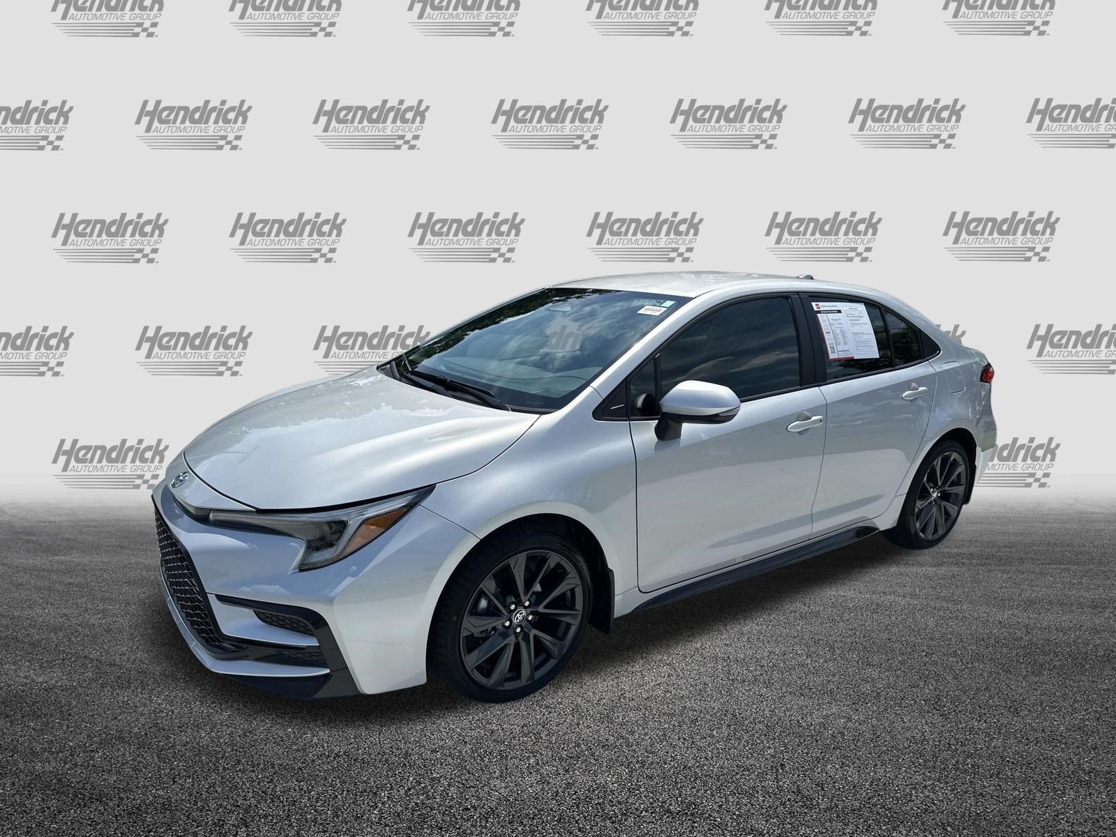 Certified 2026 Toyota Corolla SE FWD image 5