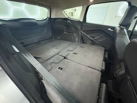 Used 2018 Ford Escape Titanium image 14