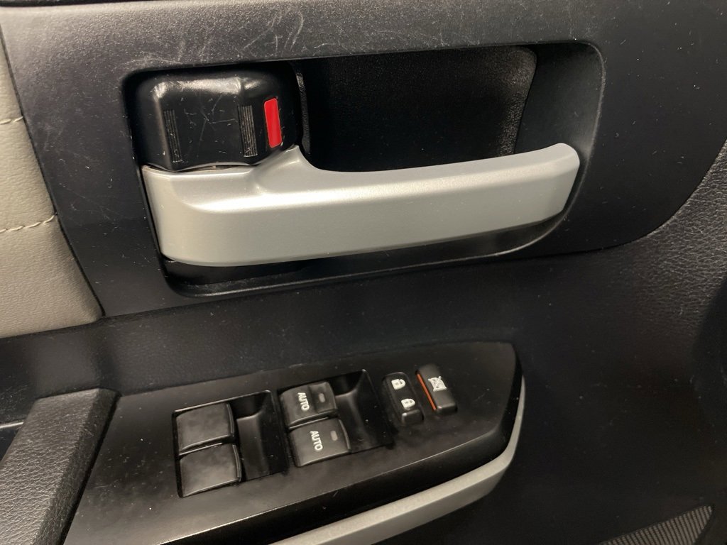Used 2015 Toyota Tundra Limited w/ T3 Package image 13