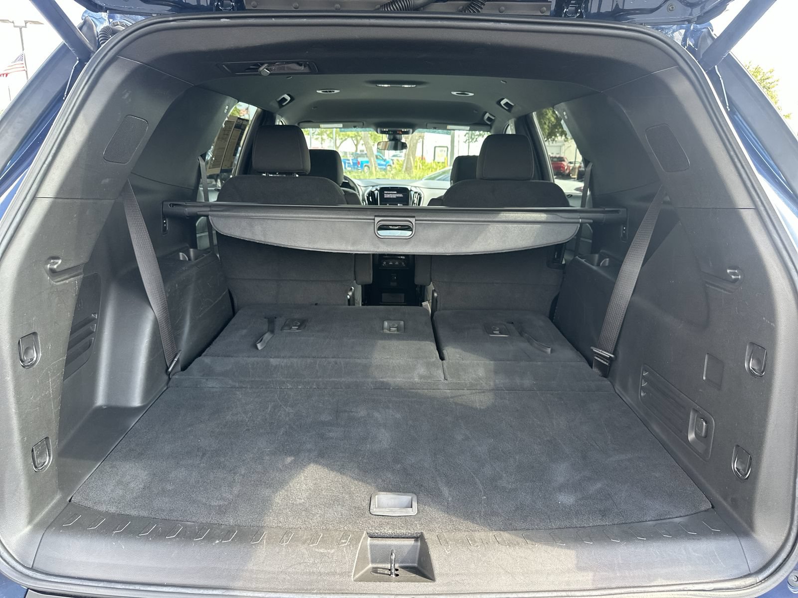Used 2023 Chevrolet Traverse LT AWD/4WD image 33