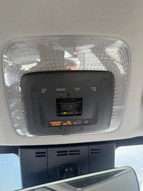 Certified 2023 Toyota Prius LE FWD image 32