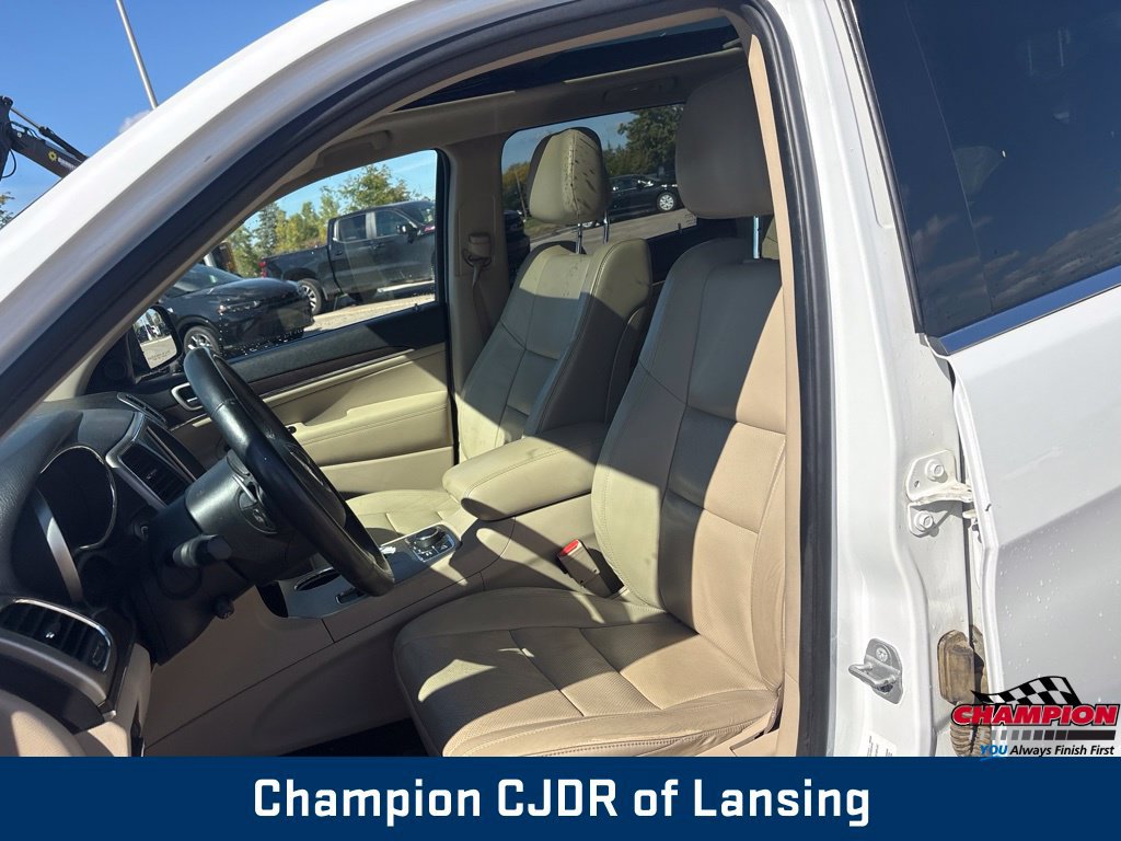 Used 2014 Jeep Grand Cherokee Limited w/ Luxury Group II AWD/4WD image 11