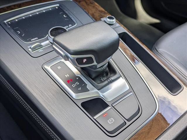 Used 2020 Audi Q5 2.0T Premium Plus w/ Premium Plus Package image 12