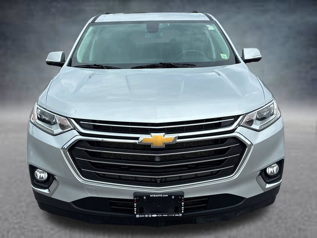 Used 2020 Chevrolet Traverse LT w/ LT Premium Package AWD/4WD image 9