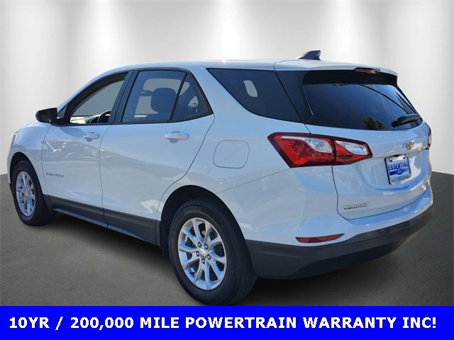 Used 2020 Chevrolet Equinox LS w/ LS Convenience Package image 3