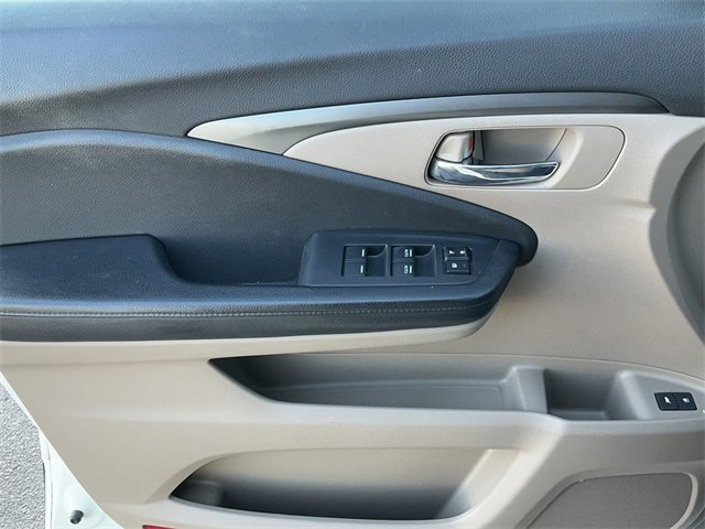 Used 2016 Honda Pilot EX-L image 10