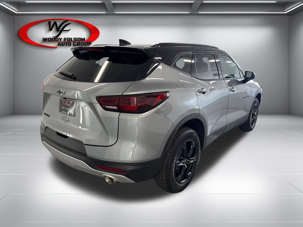 New 2026 Chevrolet Blazer LT w/ Midnight/Sport Edition FWD image 6