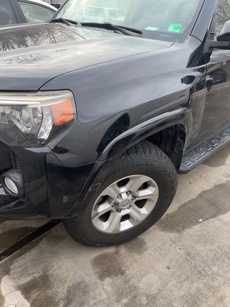 Used 2015 Toyota 4Runner Limited image 4